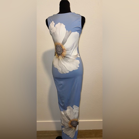 SHEIN Blue Floral Summer Spring Midi Dress - Picture 4 of 8